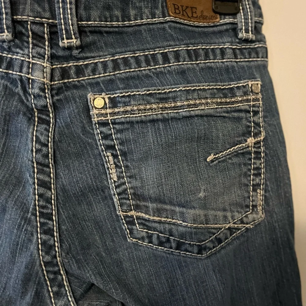 Buckle BKE Jeans Womens 31 Blue Harper Stretch‎ Cropped Western Cowgirl